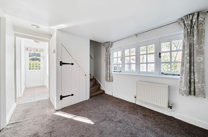2 Bedroom Semi-Detached House For Sale In Northbourne, CT14