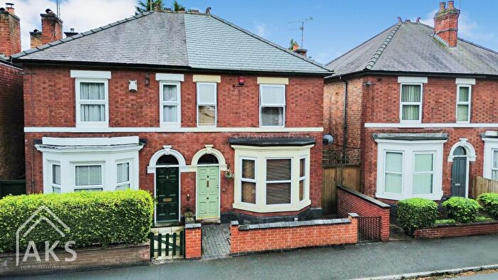 3 Bedroom Semi-Detached House For Sale In Carlton Road, Derby, DE23