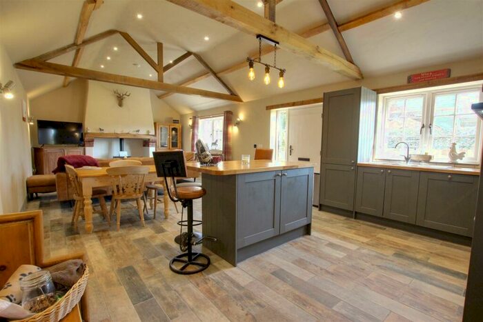 2 Bedroom Detached Bungalow For Sale In Mill Lane, Sloothby, Lincolnshire, LN13