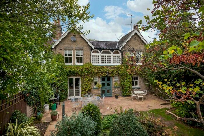 4 Bedroom Semi-Detached House To Rent In Exning, Newmarket, Suffolk, CB8