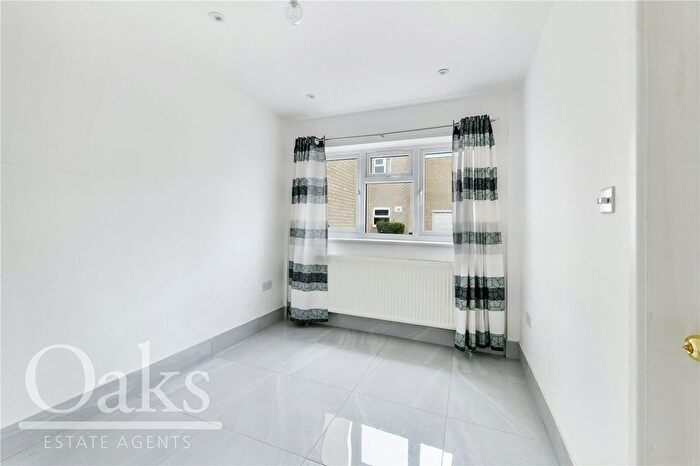 3 Bedroom Terraced House To Rent In Portland Road, Mitcham, CR4