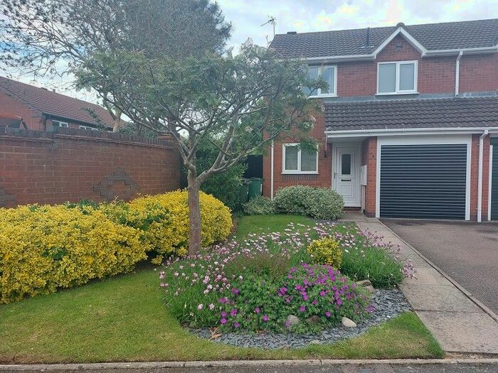 3 Bedroom Semi-Detached House To Rent In Mandarin Way, Whetstone, Leicester, Leicestershire., LE8
