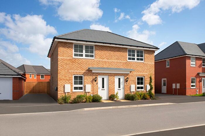 2 Bedroom Semi-Detached House For Sale In Stonebridge Lane, Market Warsop, Mansfield, Nottinghamshire, NG20