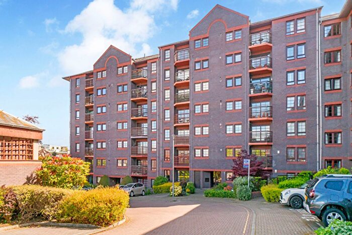2 Bedroom Flat For Sale In / Orchard Brae Avenue, Orchard Brae, Edinburgh, EH4