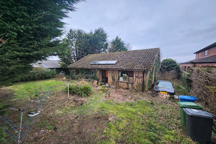 3 Bedroom Detached Bungalow For Sale In Goose Lane, Hatton, Warrington, WA4