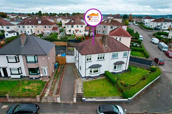 3 Bedroom Semi-Detached House For Sale In Springhill Road, Garrowhill, G69