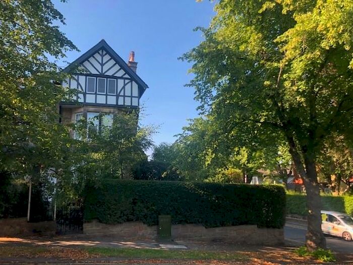 3 Bedroom Apartment To Rent In Coppice Drive, Harrogate, HG1