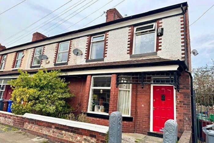 4 Bedroom End Of Terrace House To Rent In Newport Road, Manchester, M21