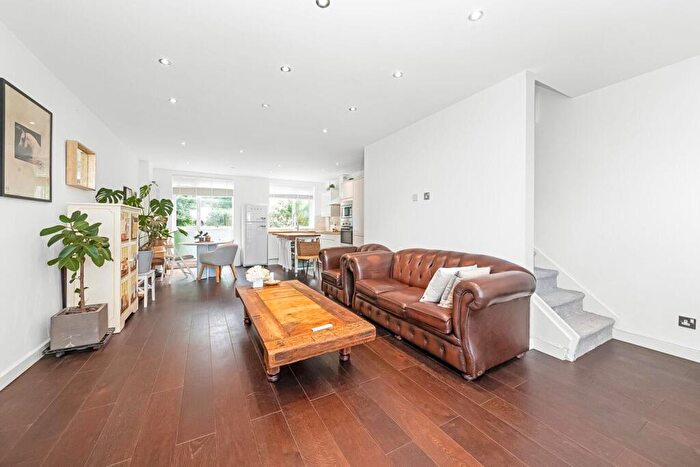 3 Bedroom Terraced House To Rent In Little Bornes, Dulwich, SE21
