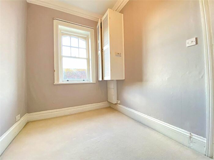 2 Bedroom Apartment To Rent In Julian Road, Sneyd Park, Bristol, BS9