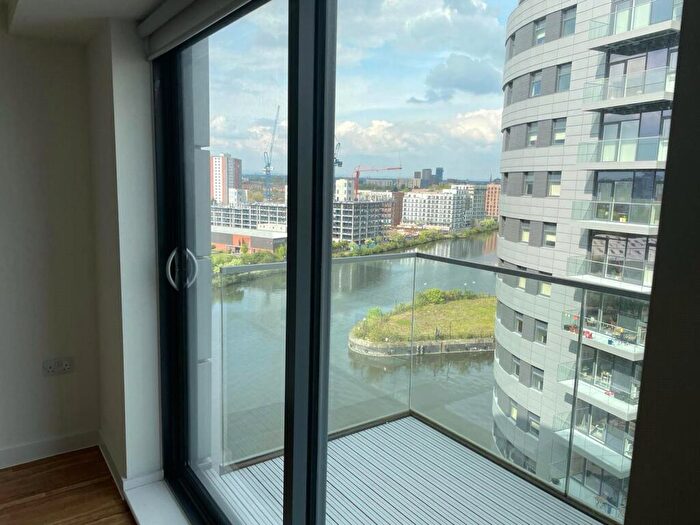 2 Bedroom Flat To Rent In Manchester Waters, Pomona Strand, Old Trafford, M16