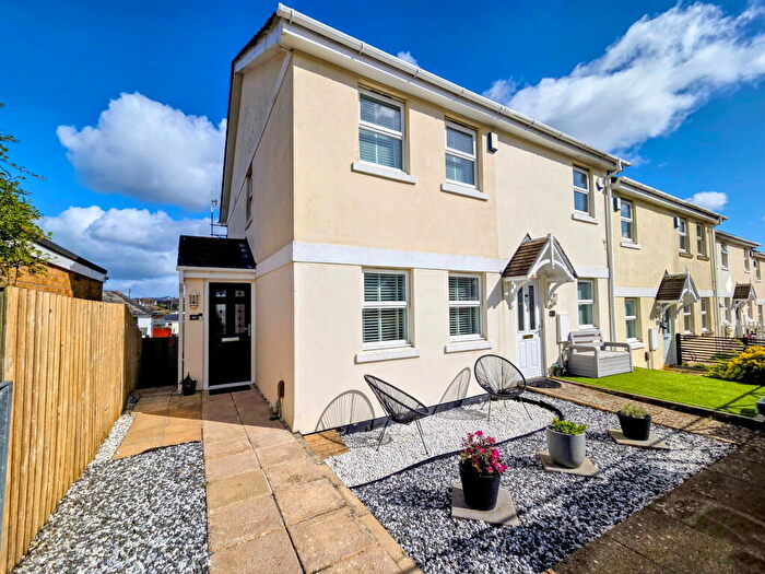 3 Bedroom End Of Terrace House For Sale In Pollard Close, Plymstock, PL9