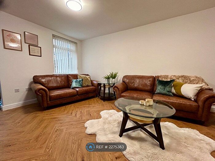 7 Bedroom Terraced House To Rent In Lawrence Road, Liverpool, L15