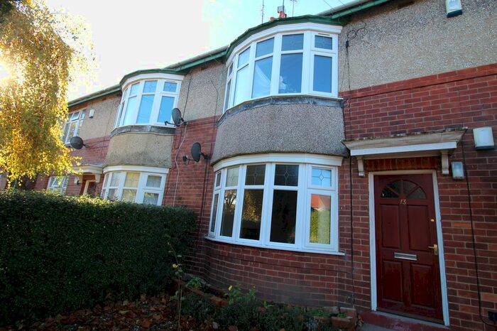 2 Bedroom Flat To Rent In Linthorpe Road, Gosforth, Newcastle Upon Tyne, NE3