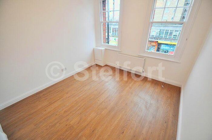2 Bedroom Apartment To Rent In Holloway Road, London, N19