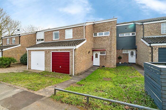 3 Bedroom Terraced House For Sale In Edith Cavell Close, Thetford, IP24