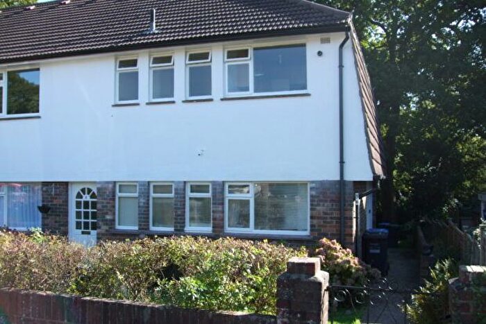 2 Bedroom Flat To Rent In Pelham Road, Lindfield, RH16