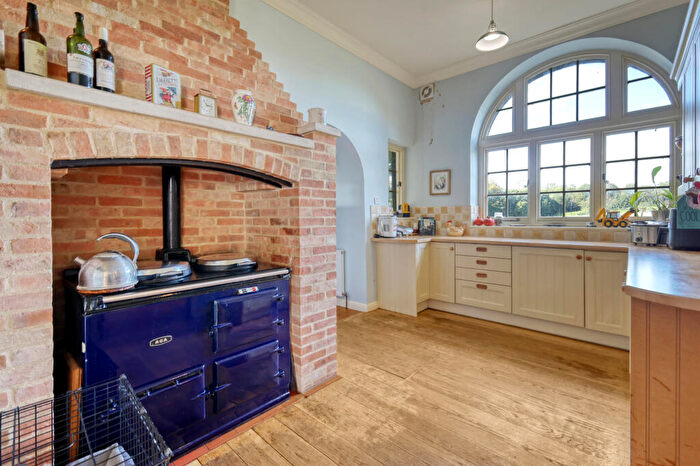 5 Bedroom Detached House For Sale In Maypole Road, Maldon, CM9