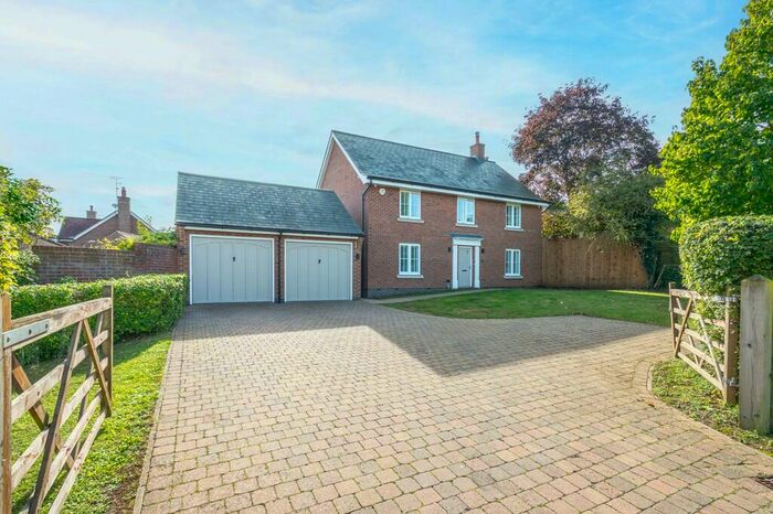 4 Bedroom Detached House For Sale In Newmarket, Suffolk, CB8
