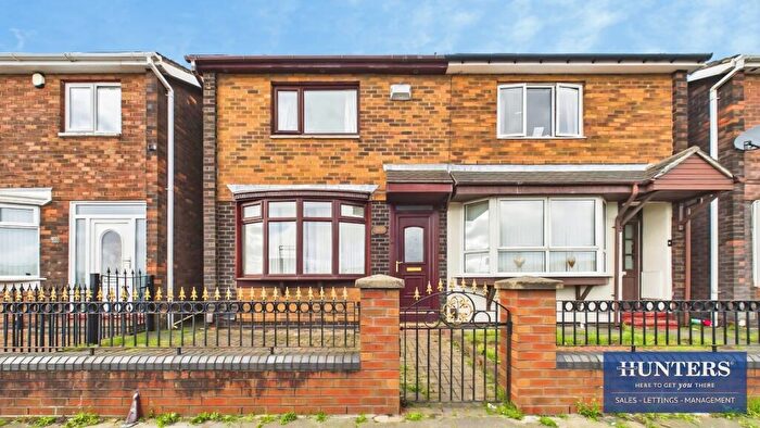 2 Bedroom Semi Detached House For Sale In Bexhill Road, Sunderland, SR5
