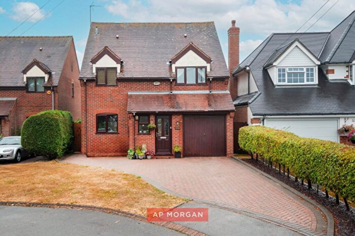 4 Bedroom Detached House For Sale In Stratford Road, Hockley Heath, Solihull, West Midlands, B94