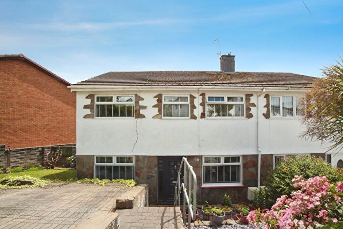 4 Bedroom Semi-Detached House For Sale In Hawthorn Park, Brynna, Pontyclun, CF72