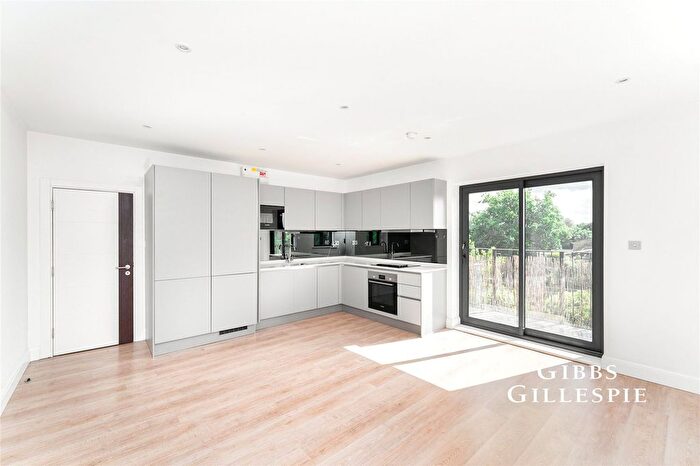 1 Bedroom Flat To Rent In Gunnersbury Avenue, London, W5