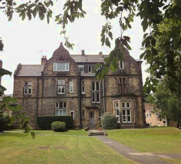 2 Bedroom Flat To Rent In Westfield House, Leeds, LS7