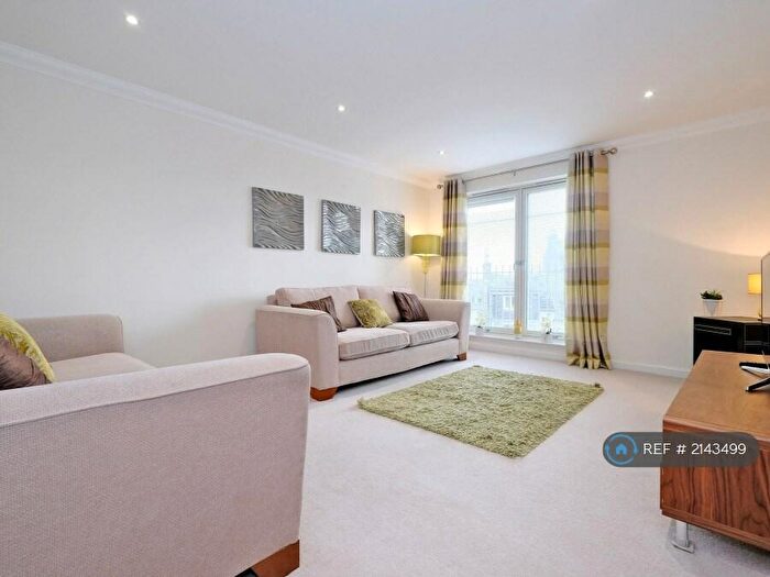 2 Bedroom Flat To Rent In Broomhill Road, Aberdeen, AB10