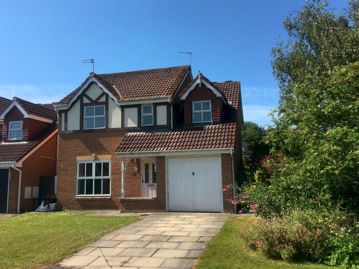 4 Bedroom Detached House To Rent In Roedean Close, Thornton-Cleveleys, FY5