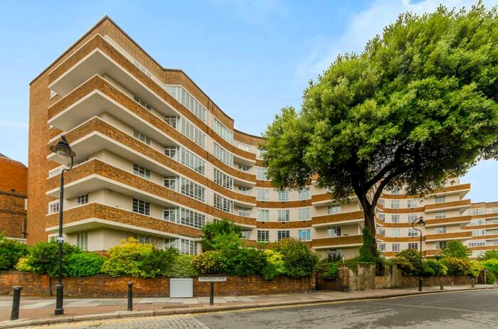 3 Bedroom Flat To Rent In Cholmeley Park, Magdalen Estate, London, N6