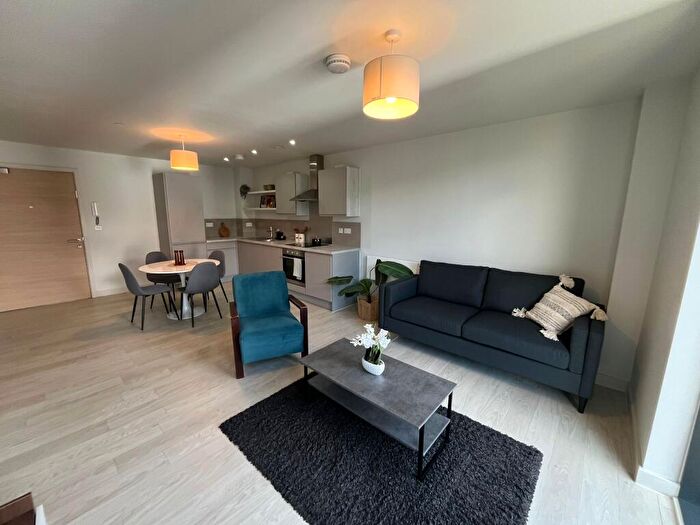 1 Bedroom Apartment To Rent In The Trilogy, Ellesmere Street, Manchester, M15
