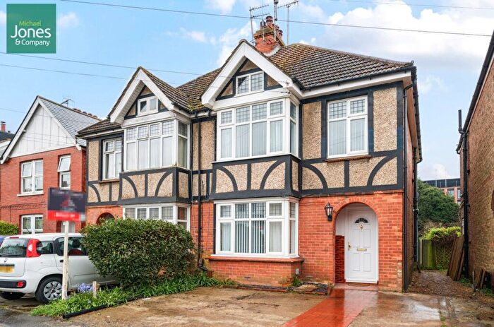 3 Bedroom Semi-Detached House To Rent In Bridge Road, Worthing, West Sussex, BN14