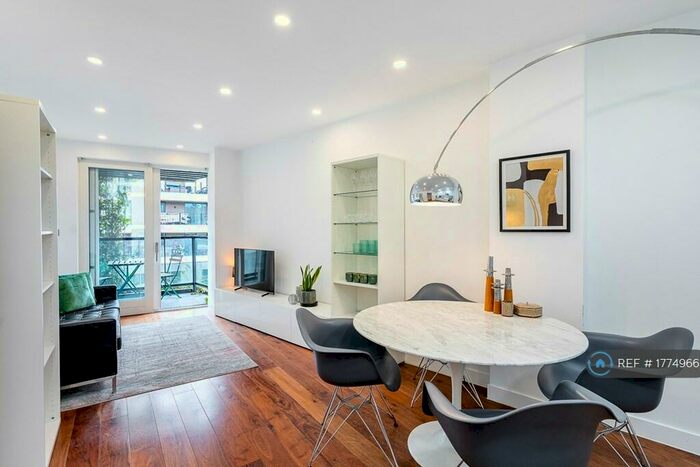 1 Bedroom Flat To Rent In Ronann Apartments, London, N1