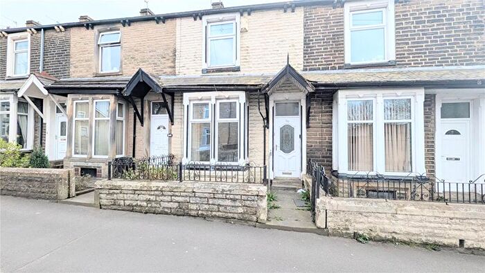 3 Bedroom Terraced House For Sale In Brunshaw Road, Burnley, Lancashire, BB10