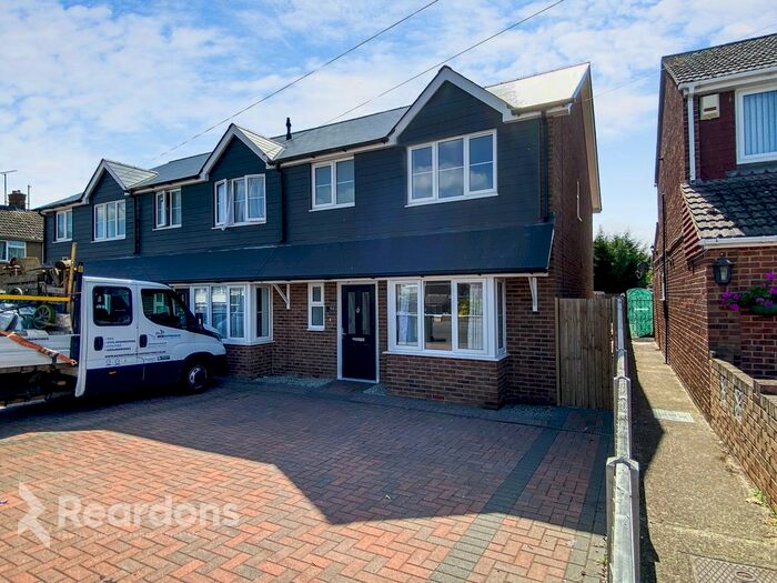 3 Bedroom End Of Terrace House To Rent In Lower Road, Faversham, Kent, ME13