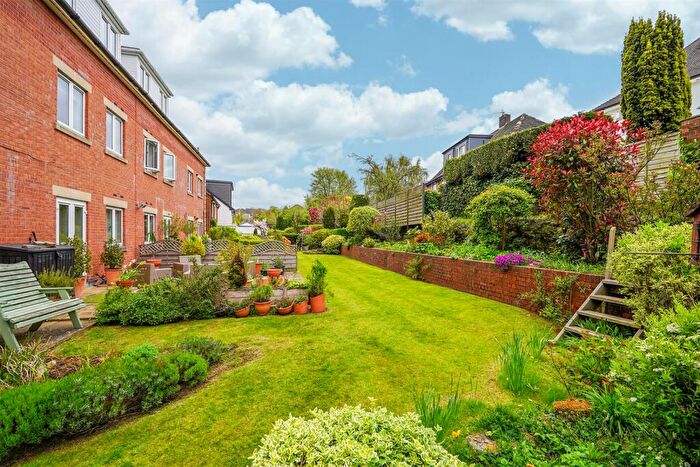 3 Bedroom Apartment For Sale In Manchester Road, Crosspool, Sheffield, S10