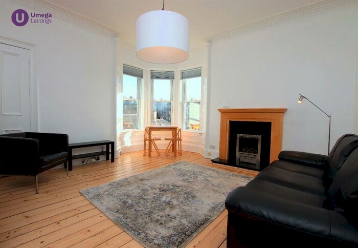2 Bedroom Flat To Rent In Merchiston Grove, Shandon, Edinburgh, EH11
