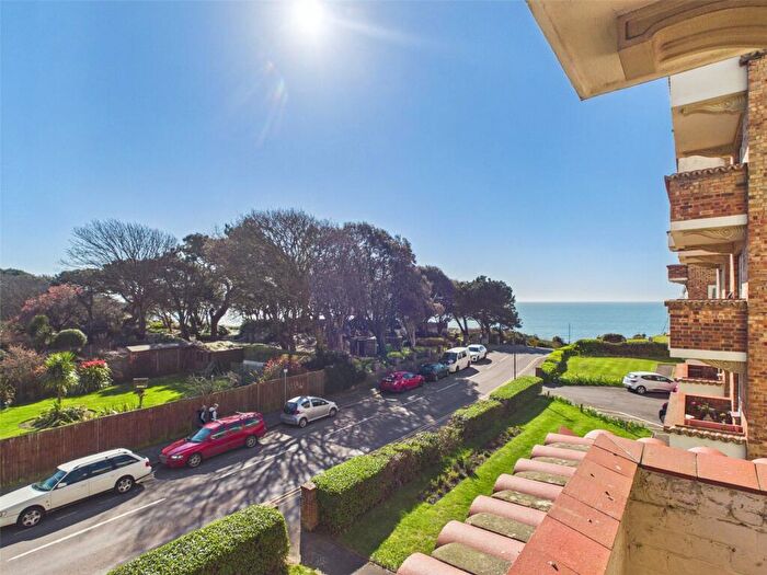 3 Bedroom Apartment For Sale In Sea Road, Boscombe, Bournemouth, Dorset, BH5