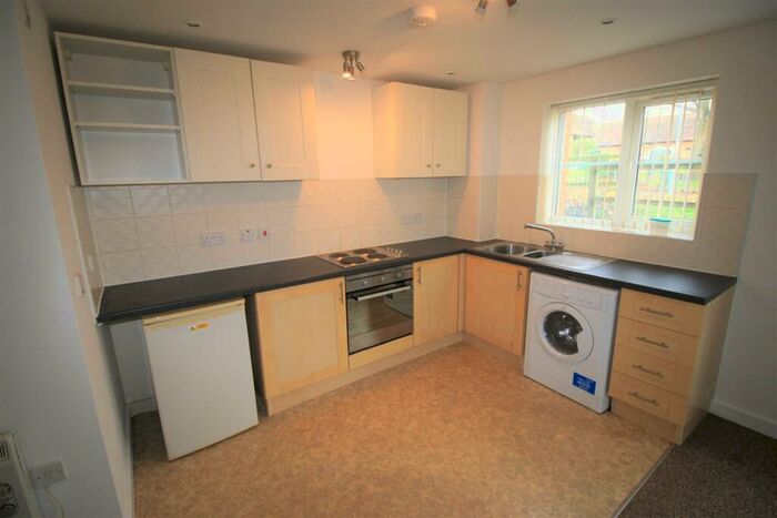 1 Bedroom Flat To Rent In Winforton Close, Redditch, B98