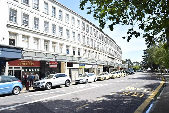 1 Bedroom Flat To Rent In Westover Road, Bournemouth, BH1