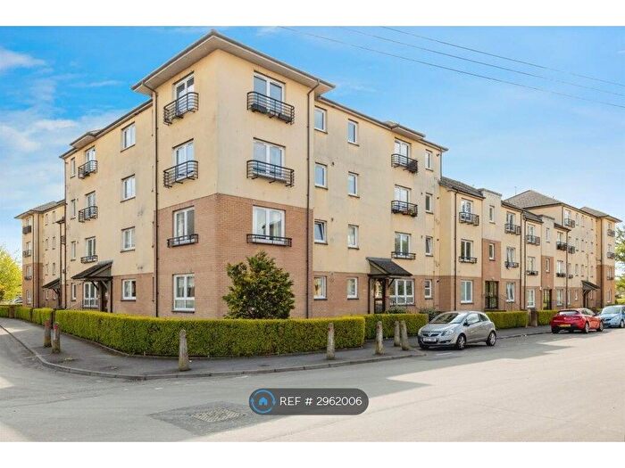 2 Bedroom Flat To Rent In Sword St, Glasgow, G31