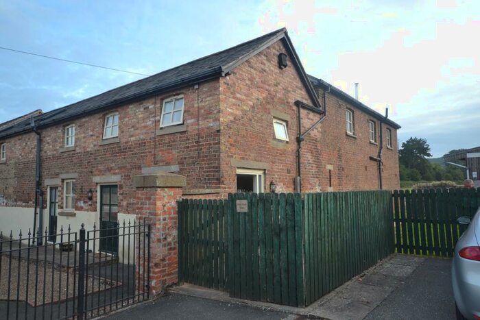 3 Bedroom Semi-Detached House To Rent In Drewtons Estate, South Cave, HU15