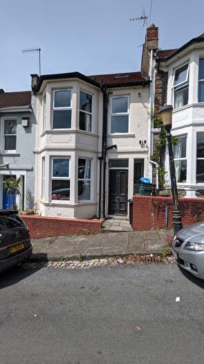 6 Bedroom House To Rent In St Vincent’s Road – Ref, BS8