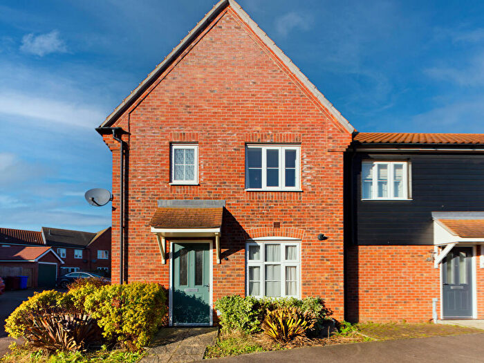 3 Bedroom Semi-Detached House To Rent In Mortimer Road, Bury St Edmunds, IP32