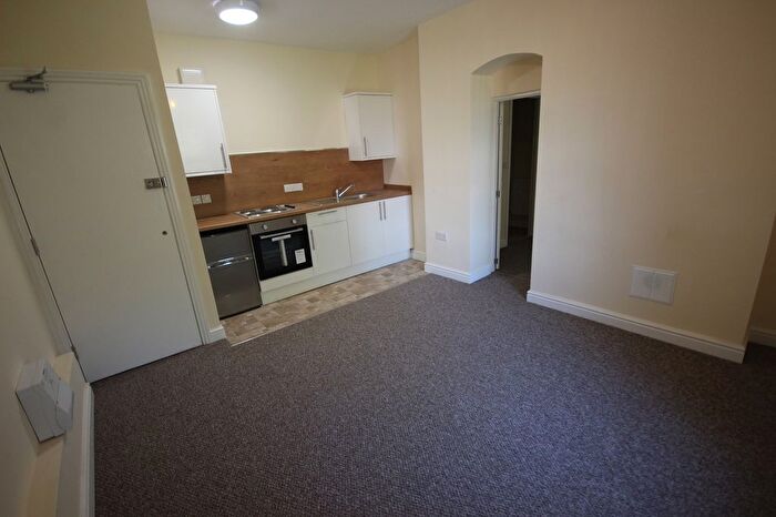 1 Bedroom Studio To Rent In Broad Green, Wellingborough, Northamptonshire., NN8