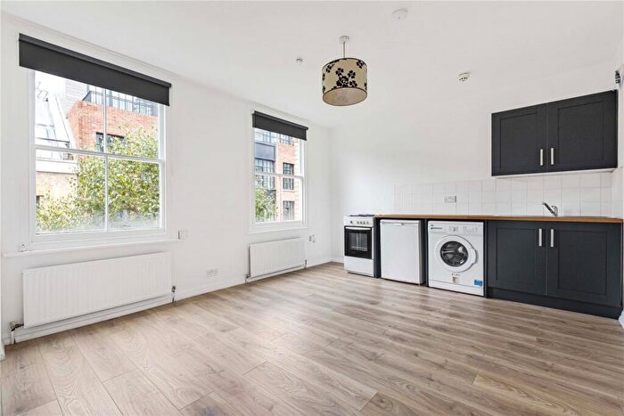 1 Bedroom Apartment To Rent In Scrutton Street, Shoreditch, London, EC2A