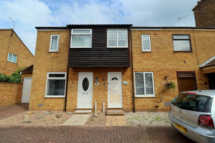 2 Bedroom Terraced House To Rent In The Cloisters, Ramsgate, CT11