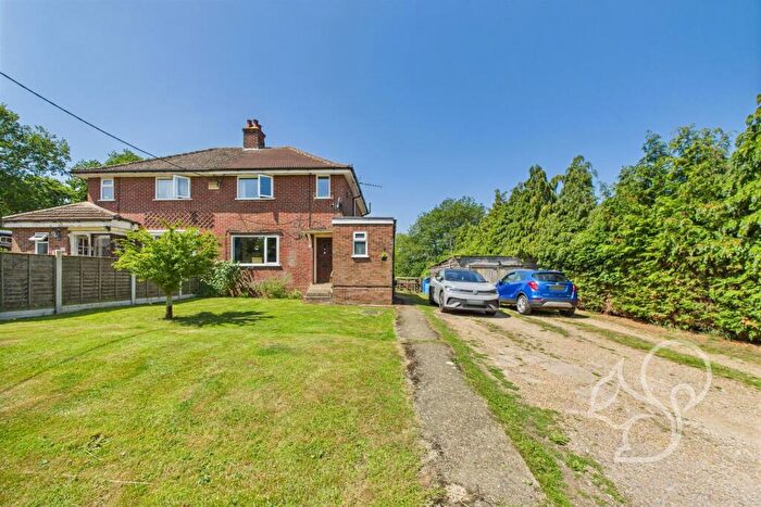 3 Bedroom House For Sale In Meeting Lane, East Mersea, CO5