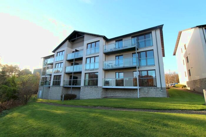 2 Bedroom Flat To Rent In Riverside Apartments, Burnside Drive, AB21